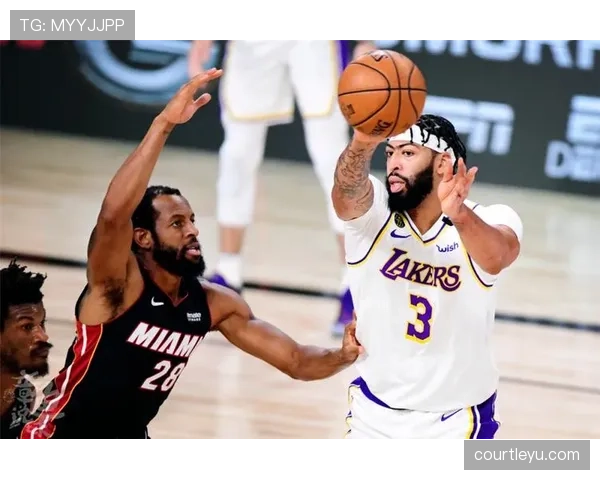 米切尔罗宾逊篮下封盖挡拆滚动压制内线较赛季初提升